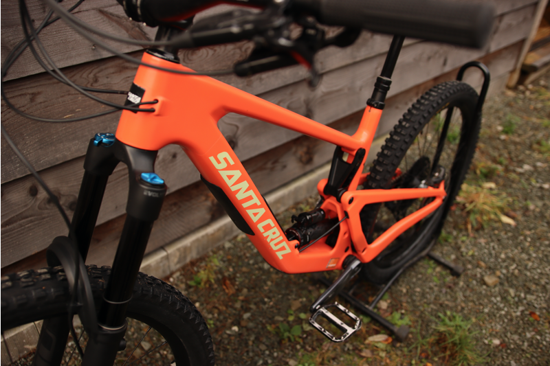 Current Demo Bike - Santa Cruz Bronson C S Model 23 - Large Sockeye Sal-12